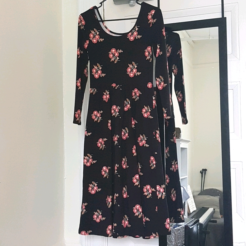 Old Navy Black Floral Maxi Dress